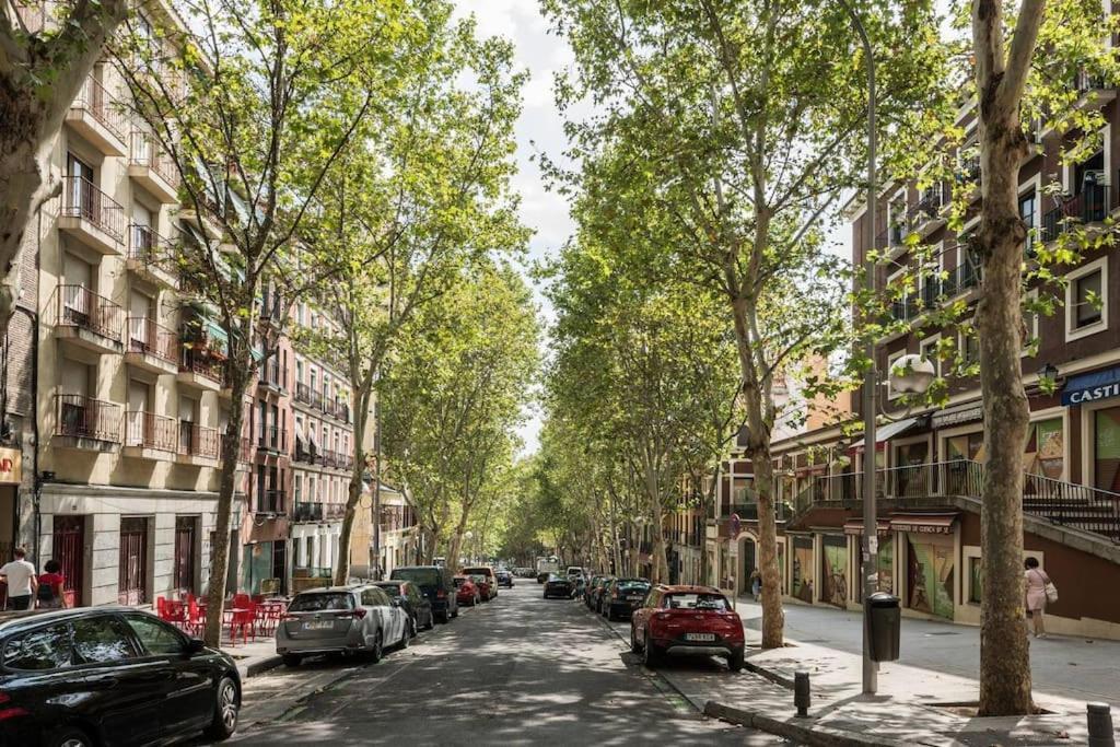 Estudio Lavapiés cerca de Antón Martín Madrid Exterior foto
