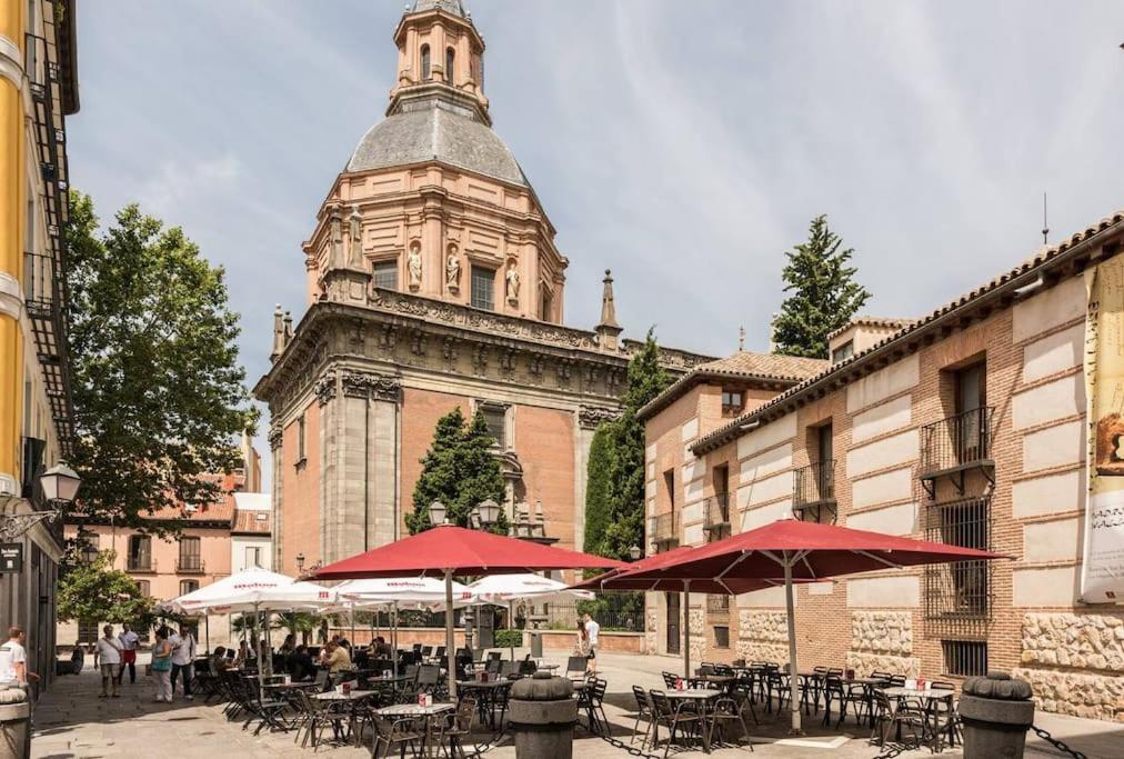 Estudio Lavapiés cerca de Antón Martín Madrid Exterior foto