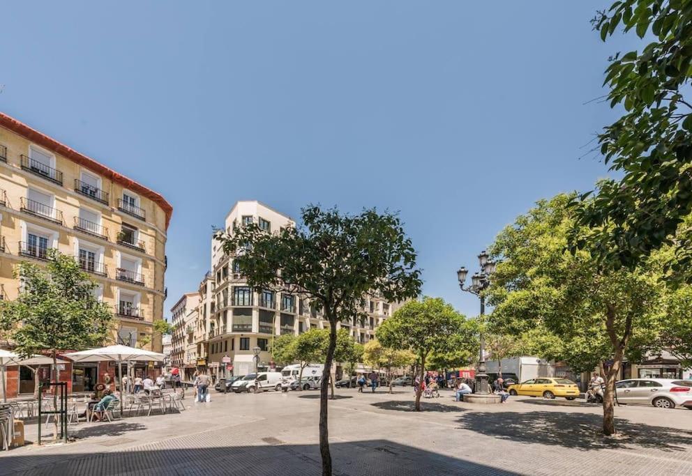 Estudio Lavapiés cerca de Antón Martín Madrid Exterior foto